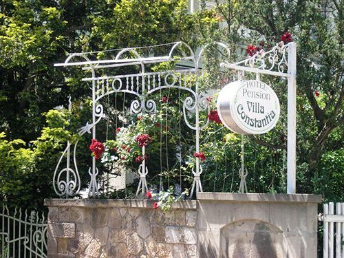 Hotel Villa Constantia Radebeul Exterior photo